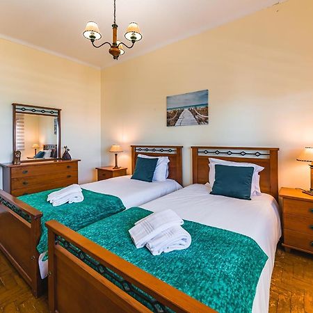 Casa A Beira Mar - Countryhouse With Ocean View Sao Pedro da Cadeira Exterior photo
