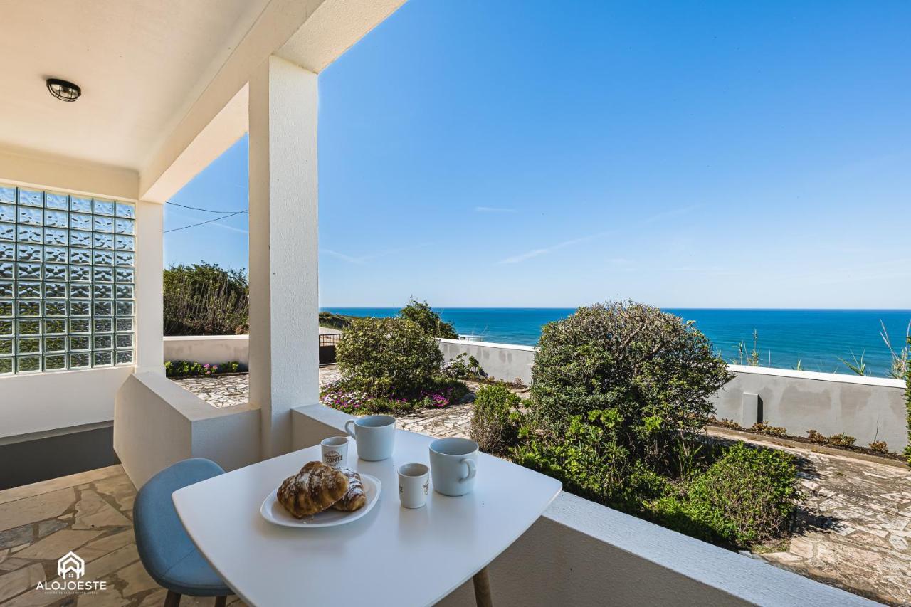 Casa A Beira Mar - Countryhouse With Ocean View Sao Pedro da Cadeira Exterior photo
