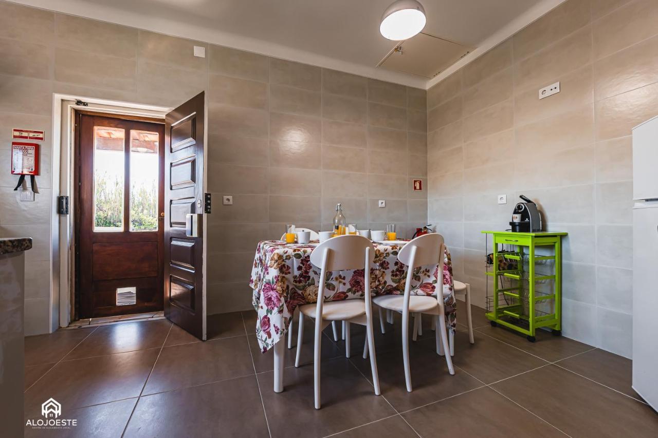 Casa A Beira Mar - Countryhouse With Ocean View Sao Pedro da Cadeira Exterior photo